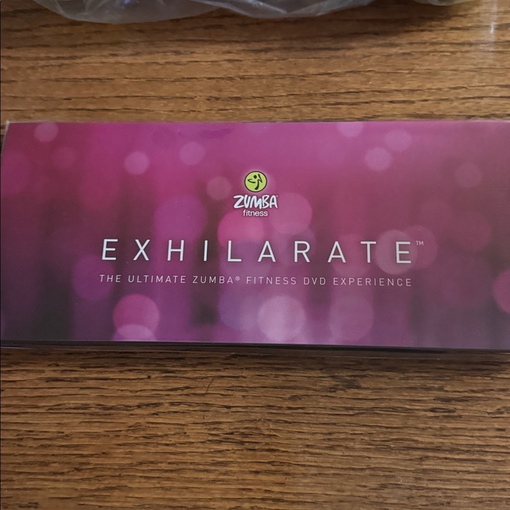 New in Box Zumba Fitness Exhilarate Ultimate Fitness DVD Experience - Picture 6 of 10